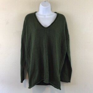 BCBG Maxazria Hunter Green Thin V Neck Oversized Sweater